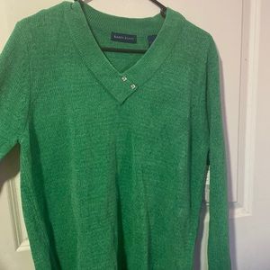 GREEN SWEATER WITH RHINESTONES